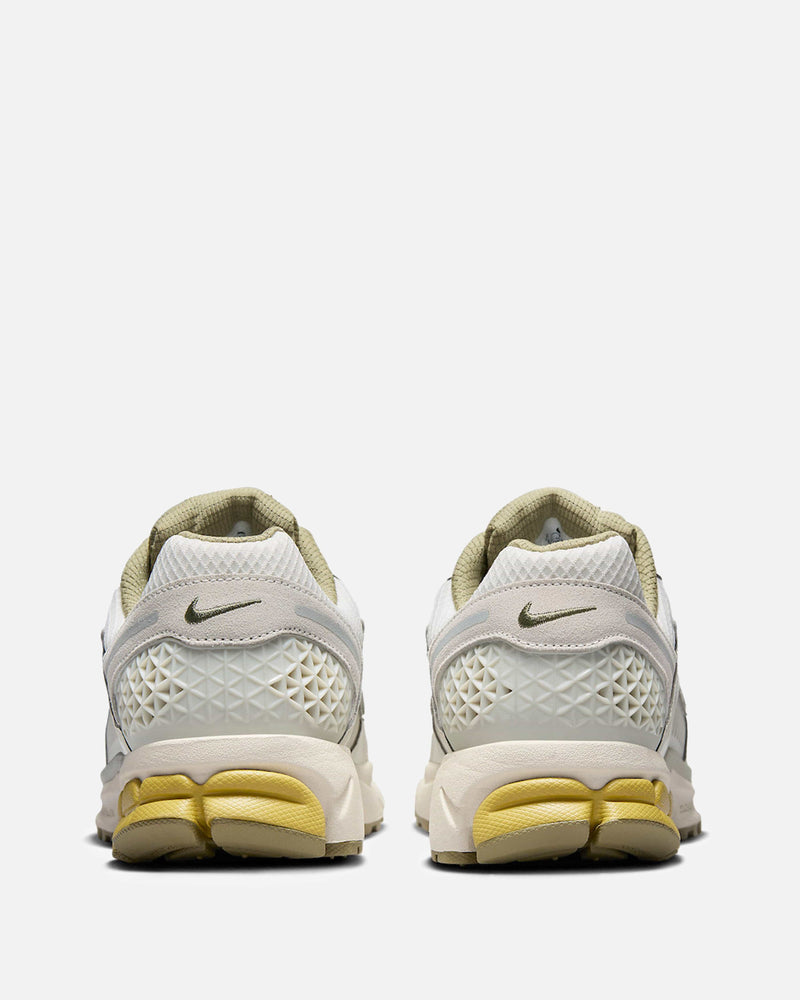 Nike Men's Sneakers Zoom Vomero 5 'Light Bone/Medium Olive'