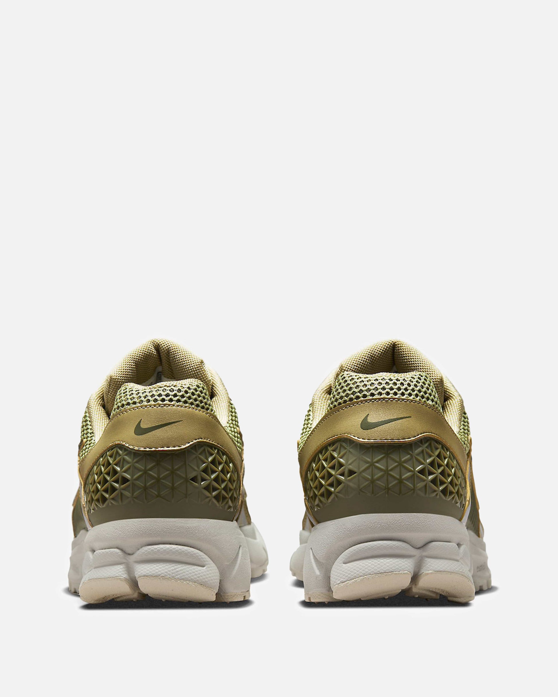 Nike Men's Sneakers Zoom Vomero 5 'Neutral Olive'