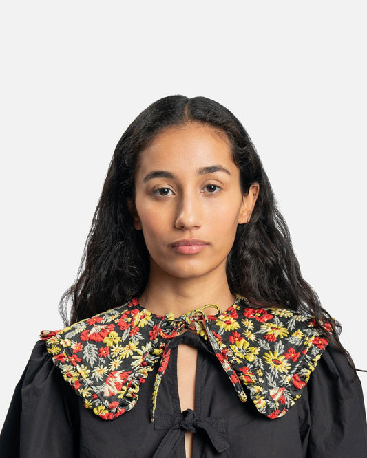 Ganni Scarves 3D Jacquard Frill Collar in Meadow Black
