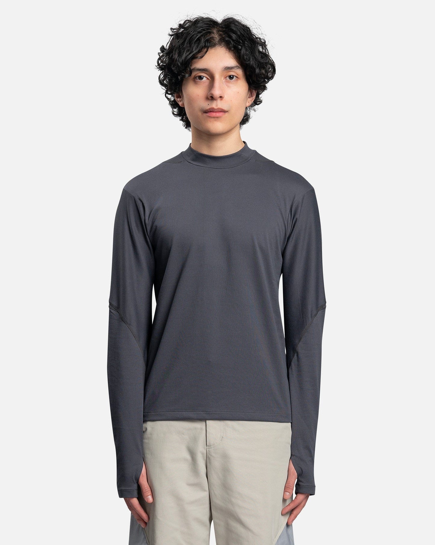 POST ARCHIVE FACTION (P.A.F) Men's T-Shirts 5.0 Long Sleeve Right T-Shirt in Charcoal