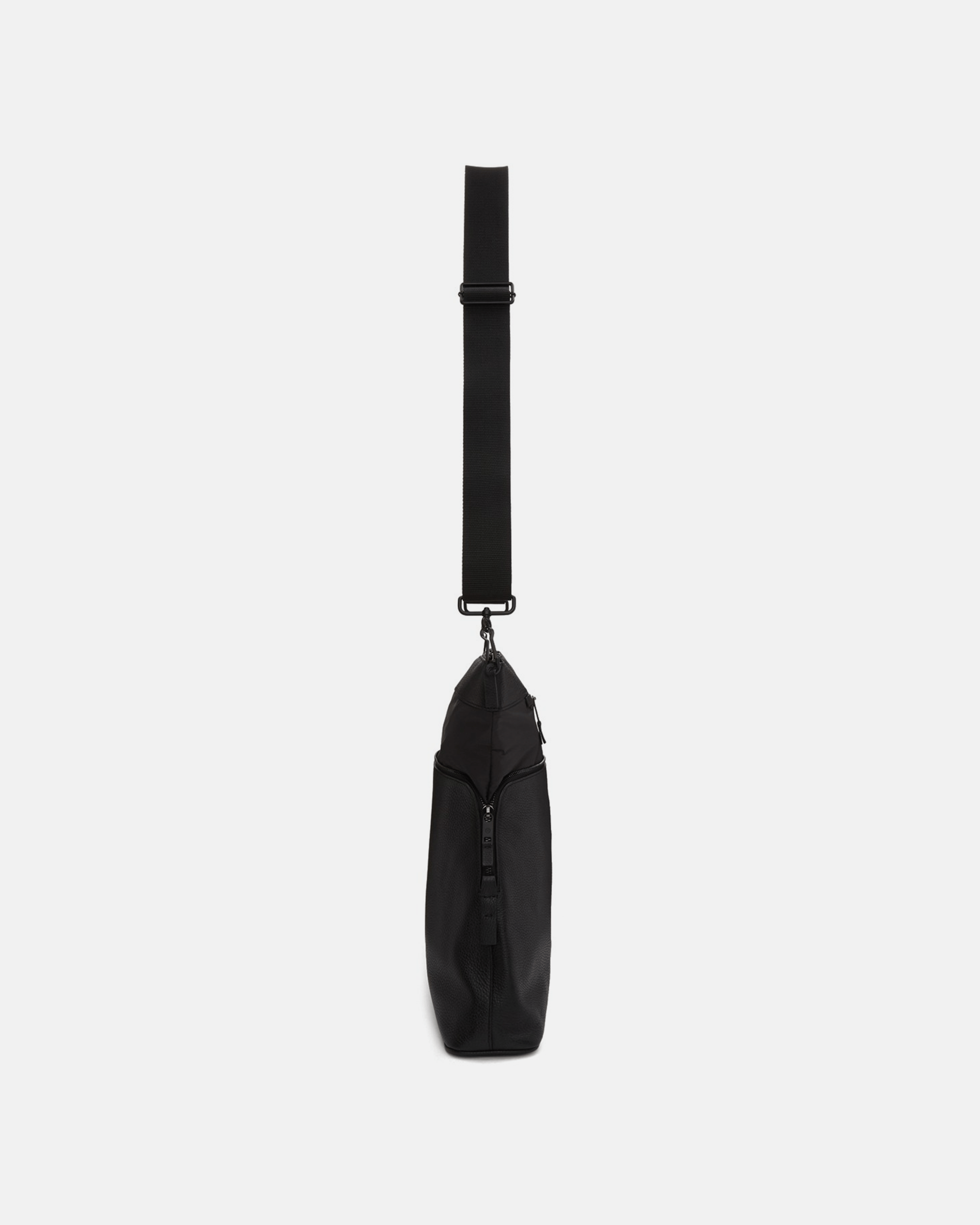 5AC Crossbody Bag in Black – SVRN