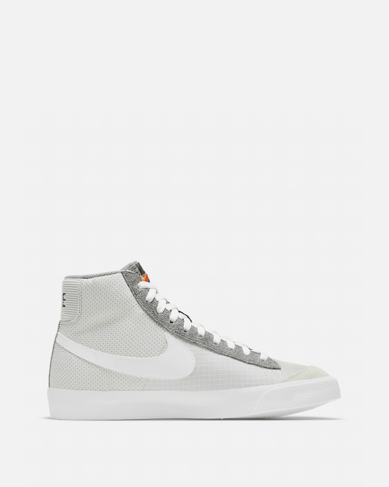 Nike Men's Sneakers Blazer Mid '77 Patch in Grey