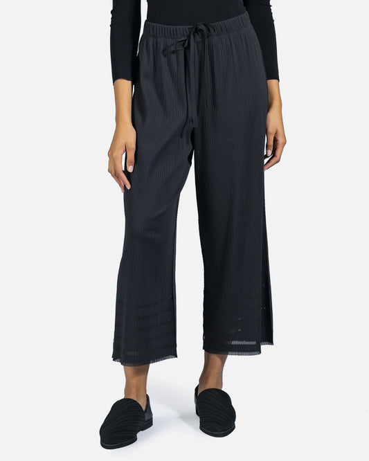 Pleats Please Issey Miyake Women Pants A-POC Basics Pants in Black