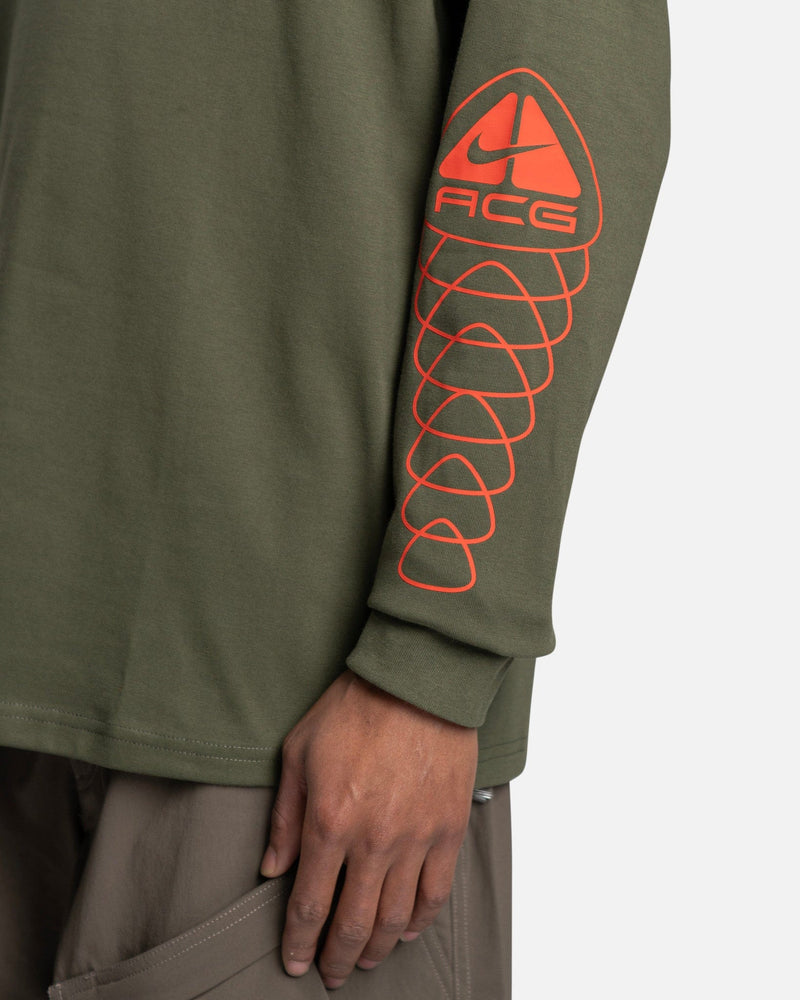 Nike Men's T-Shirts ACG Lungs Long Sleeve T-Shirt in Cargo Khaki