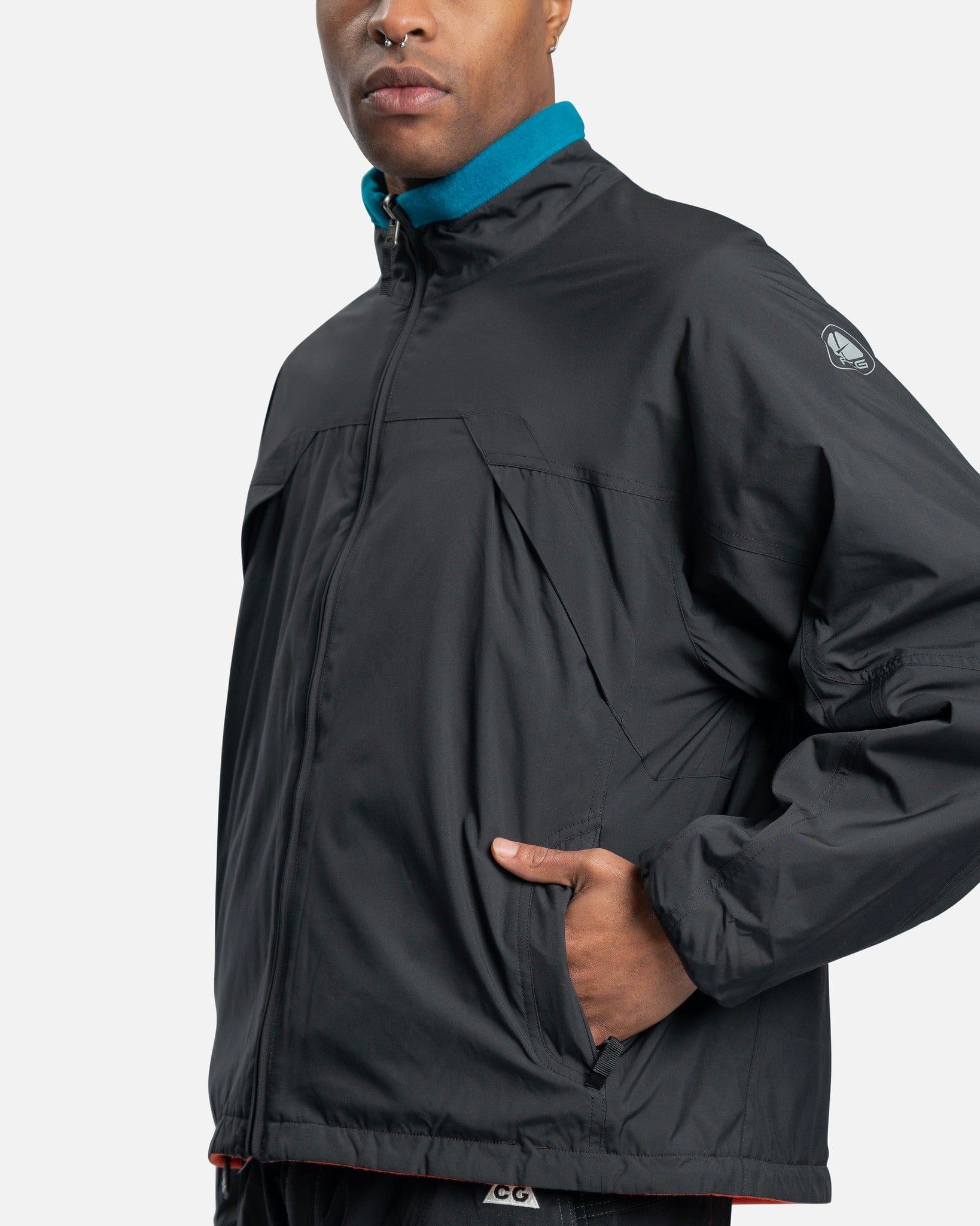 Nike Men's Jackets ACG 'Oregon Series' Reversible Jacket in Black