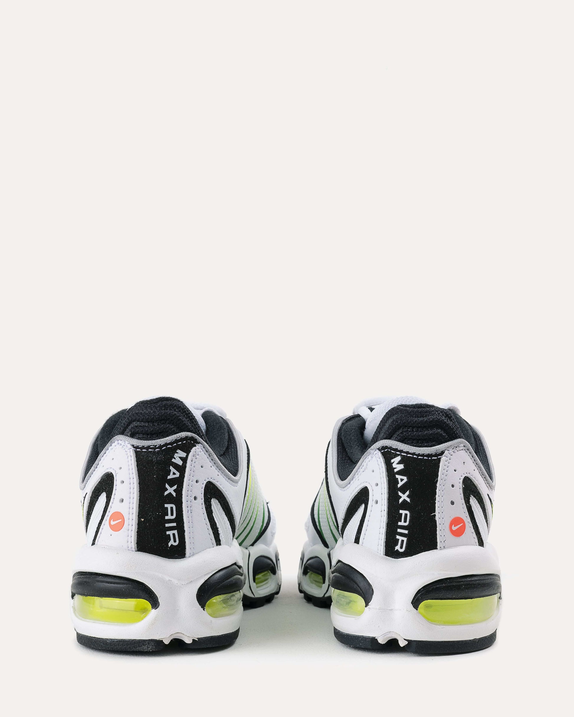 Nike Unisex Air Max Tailwind IV in Volt