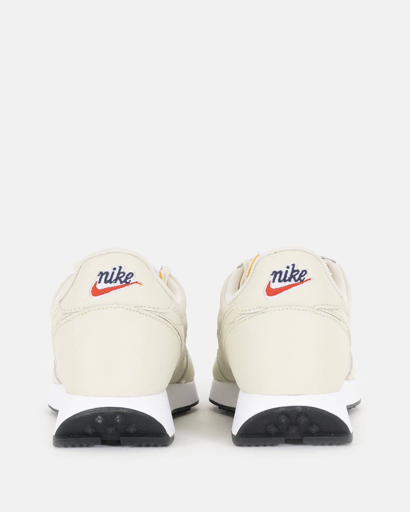 Air Tailwind 79 SE in Fossil â SVRN