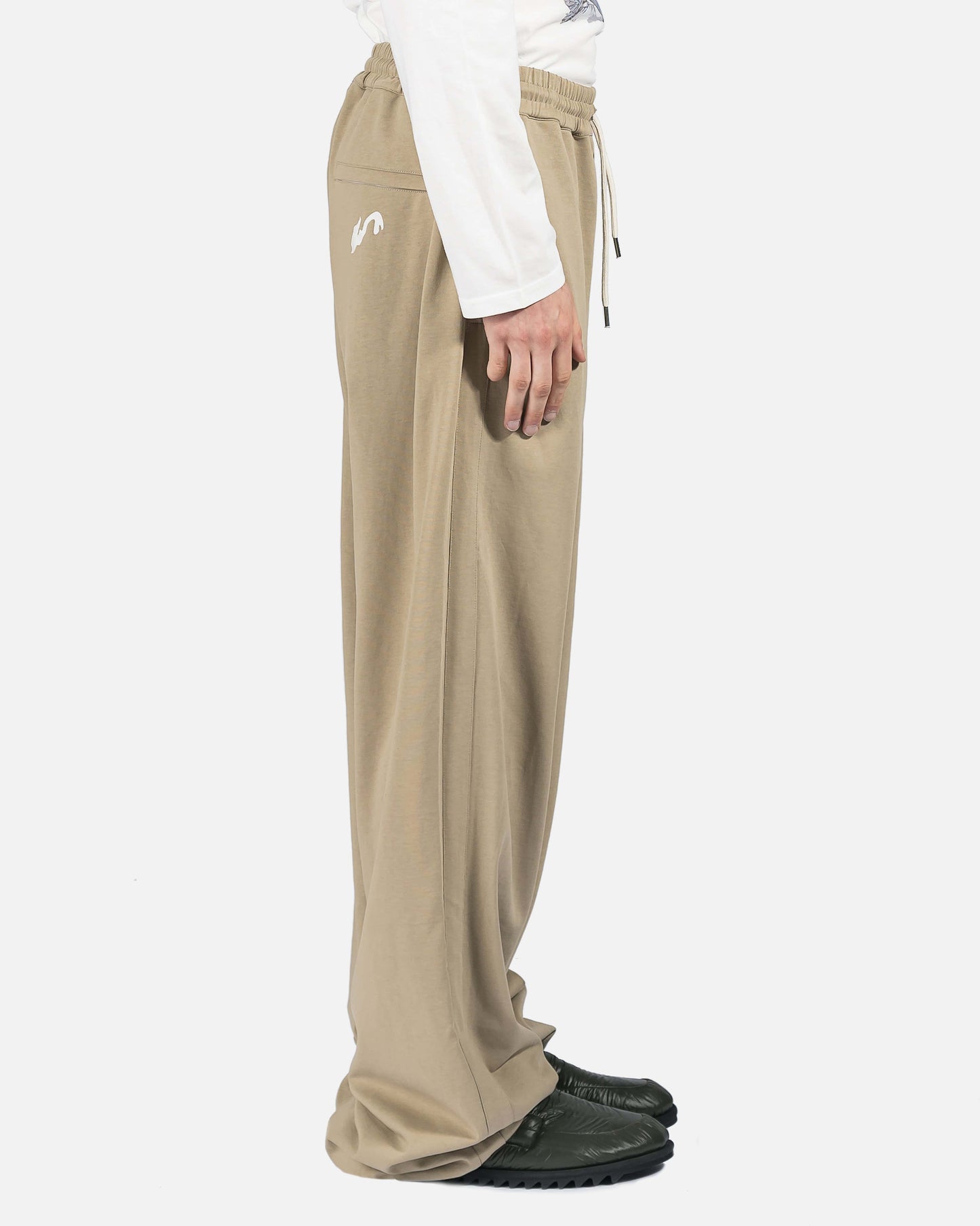 KANGHYUK Men's Pants Airbag Patched Wide Hem-String Trousers in Khaki