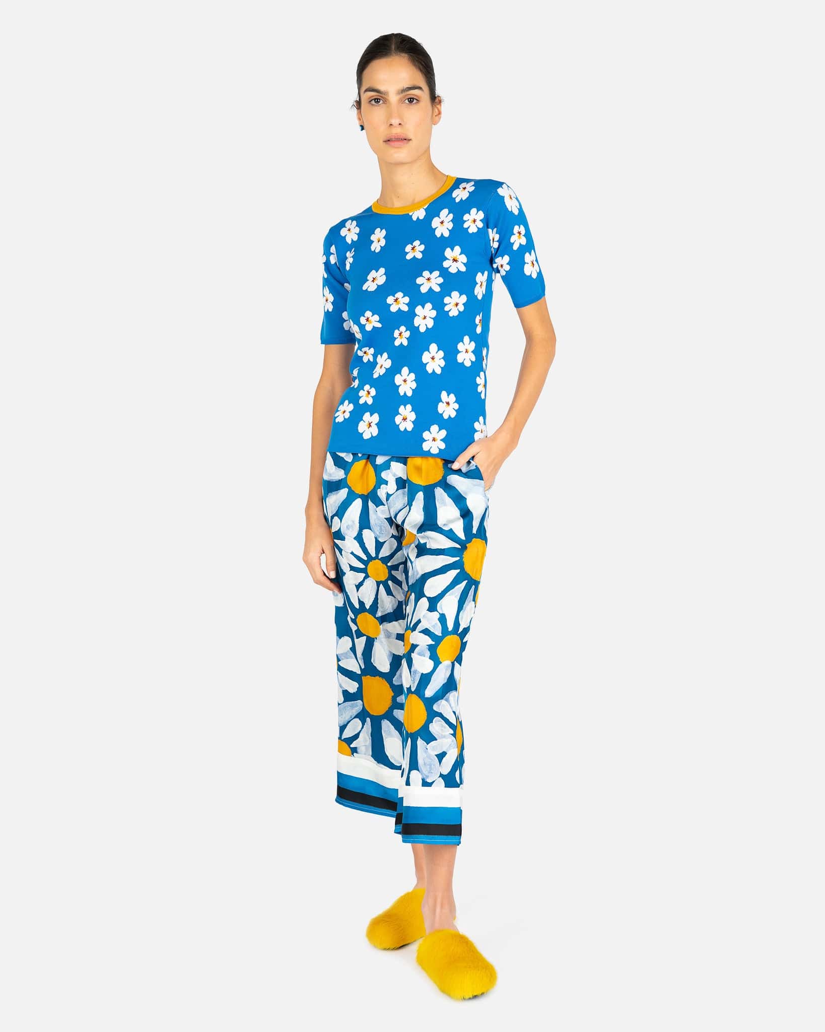 Marni Women Tops All Over Daisy Jacquard Top in Cobalt