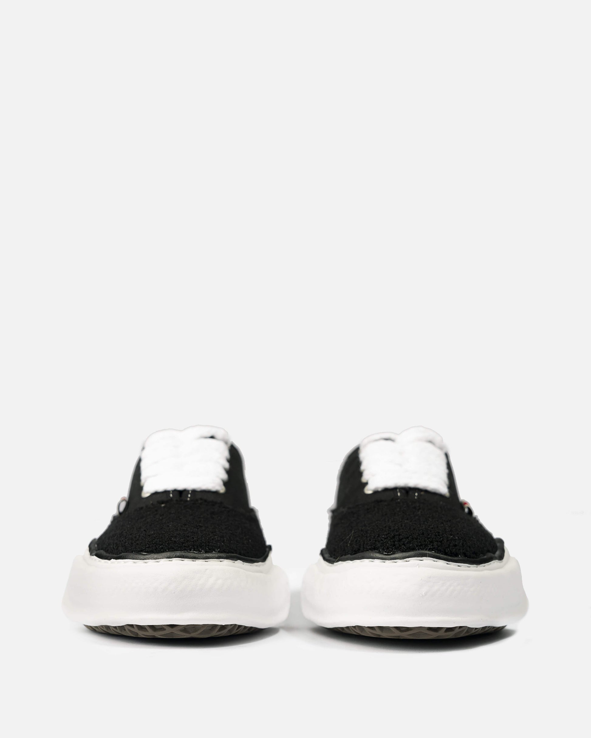 Maison Mihara Yasuhiro Men's Sneakers Baker Low in Black/White