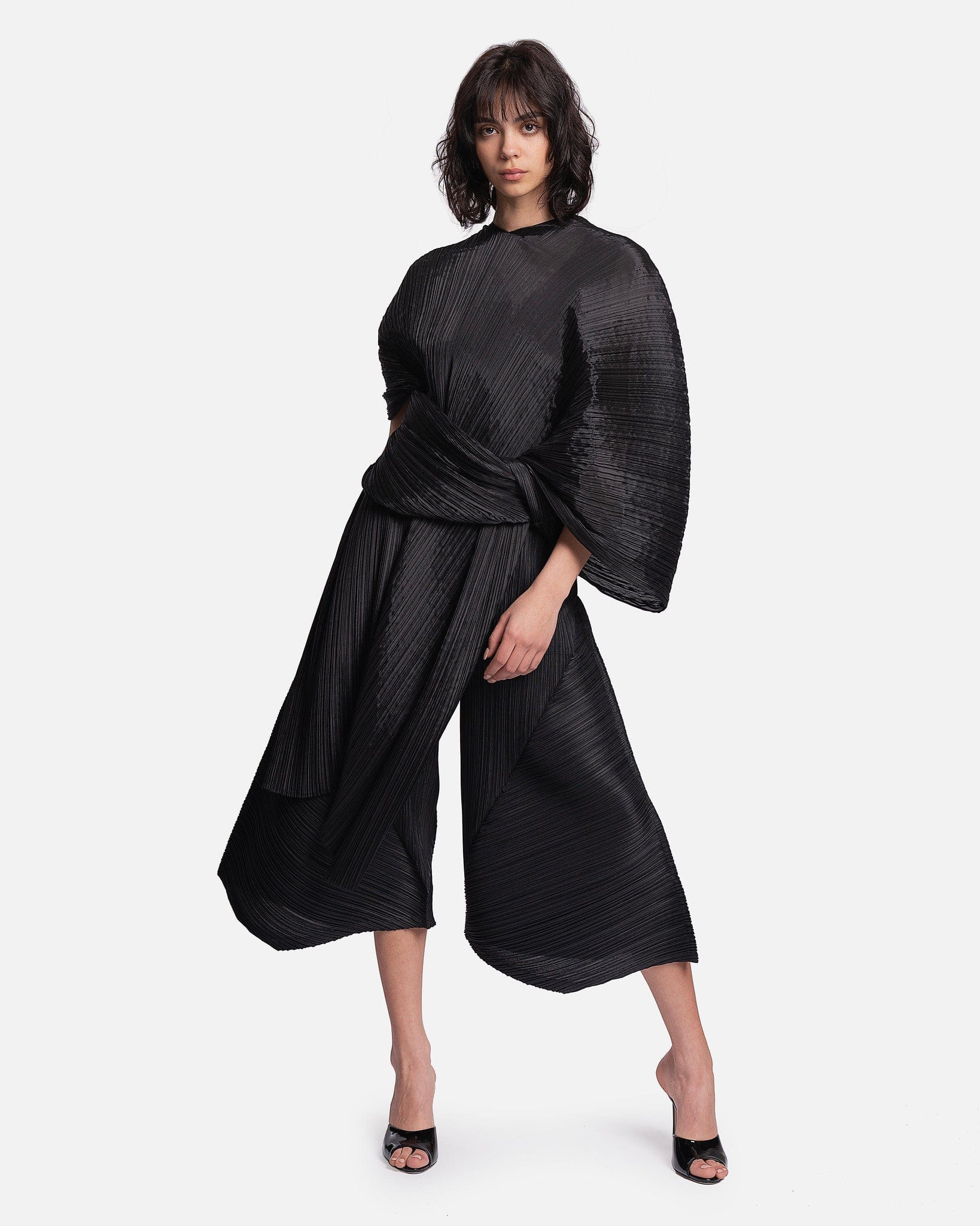 Pleats Please Issey Miyake Women Tops Basic Madame T-Stole in Black