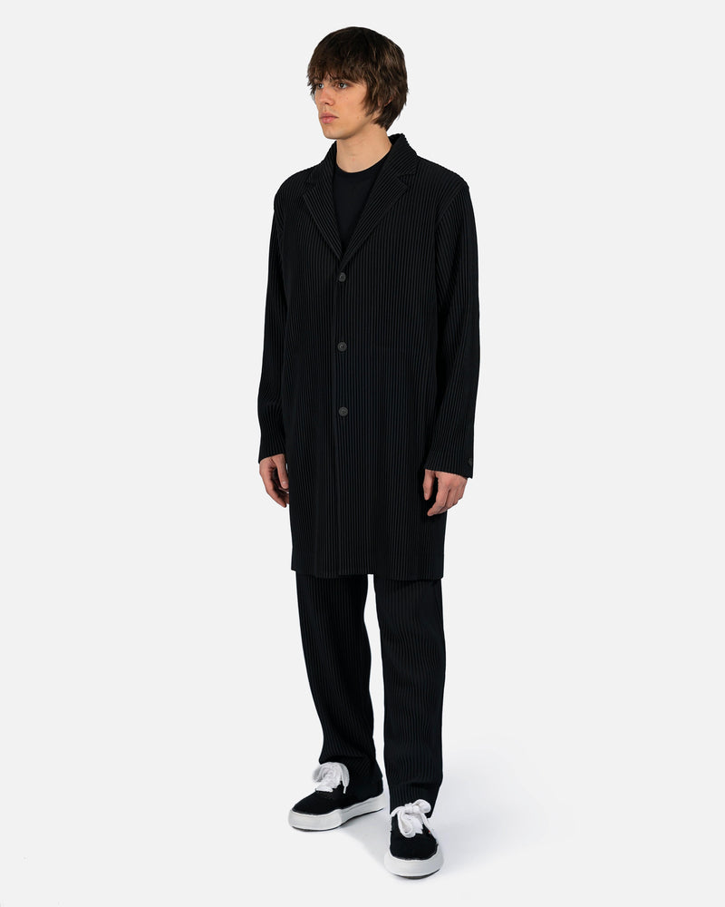 Homme Plissé Issey Miyake Men's Jackets Basic Pleated Long Blazer in Black