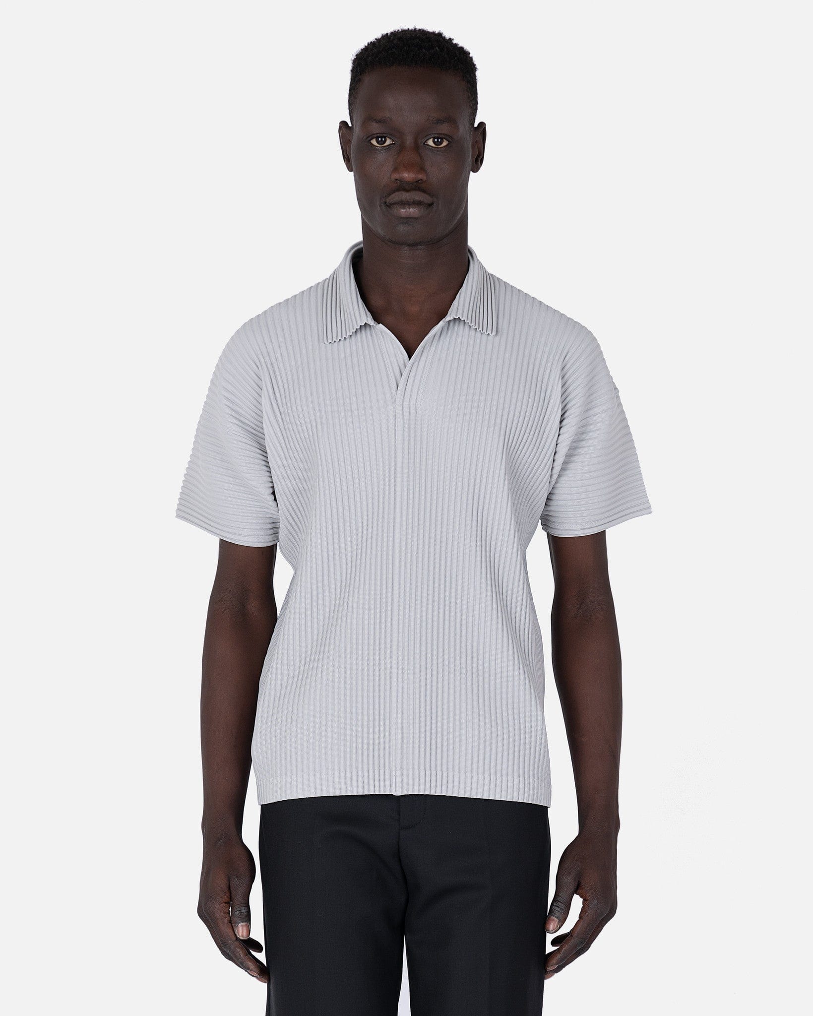 Homme Plissé Issey Miyake Men's Tops Basics Polo in Light Gray