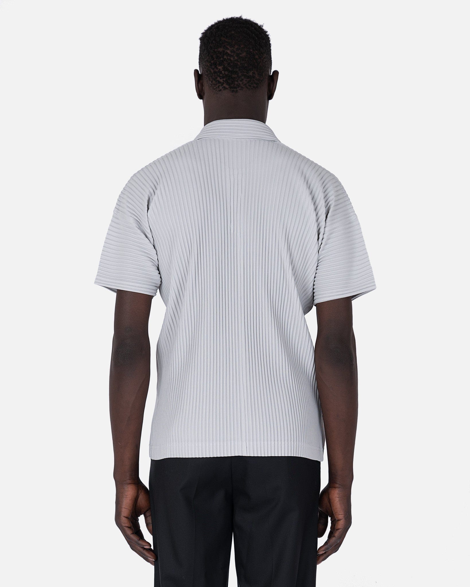 Homme Plissé Issey Miyake Men's Tops Basics Polo in Light Gray