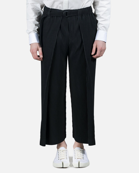 Homme Plissé Issey Miyake Men's Pants Belted Tailored Pleated Trousers in Black
