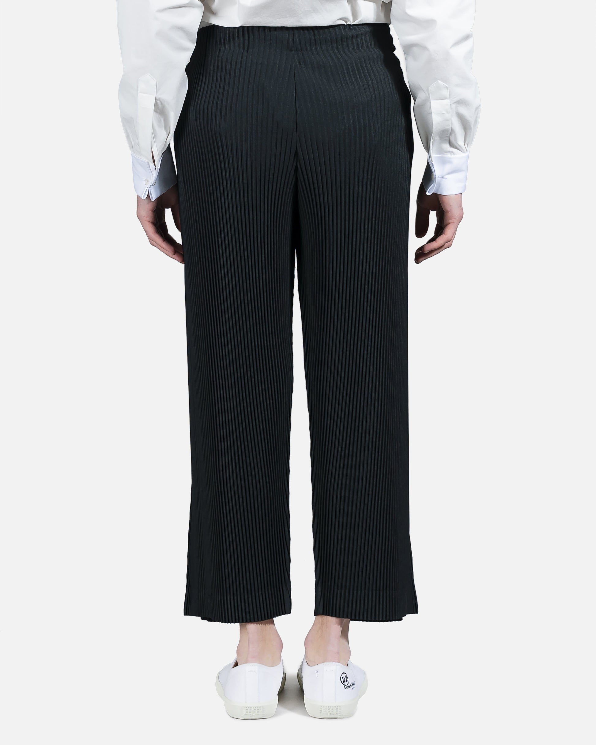 Homme Plissé Issey Miyake Men's Pants Belted Tailored Pleated Trousers in Black