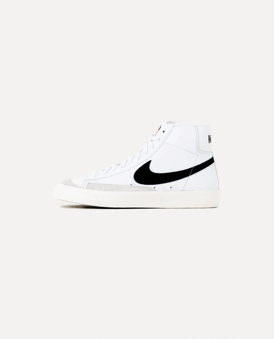Nike Men's Sneakers Blazer 77 Mid Vintage in White/Black