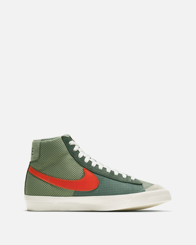 Nike Men's Sneakers Blazer Mid '77 Patch in Green