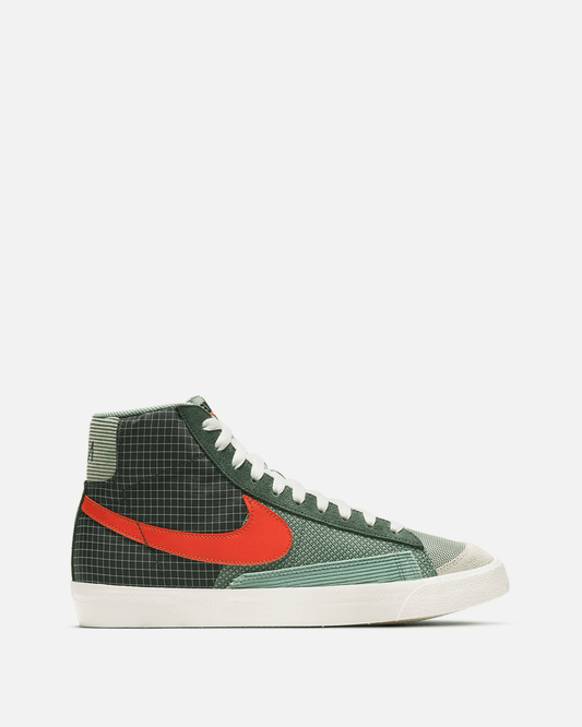 Nike Men's Sneakers Blazer Mid '77 Patch in Green