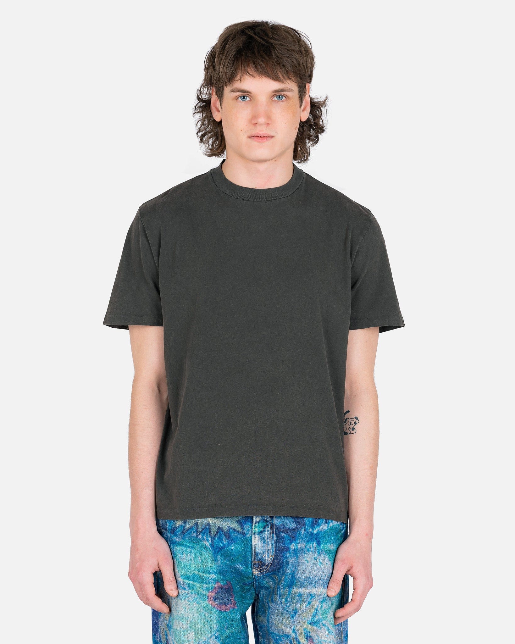 Box T-Shirt in Sulphur Black – SVRN