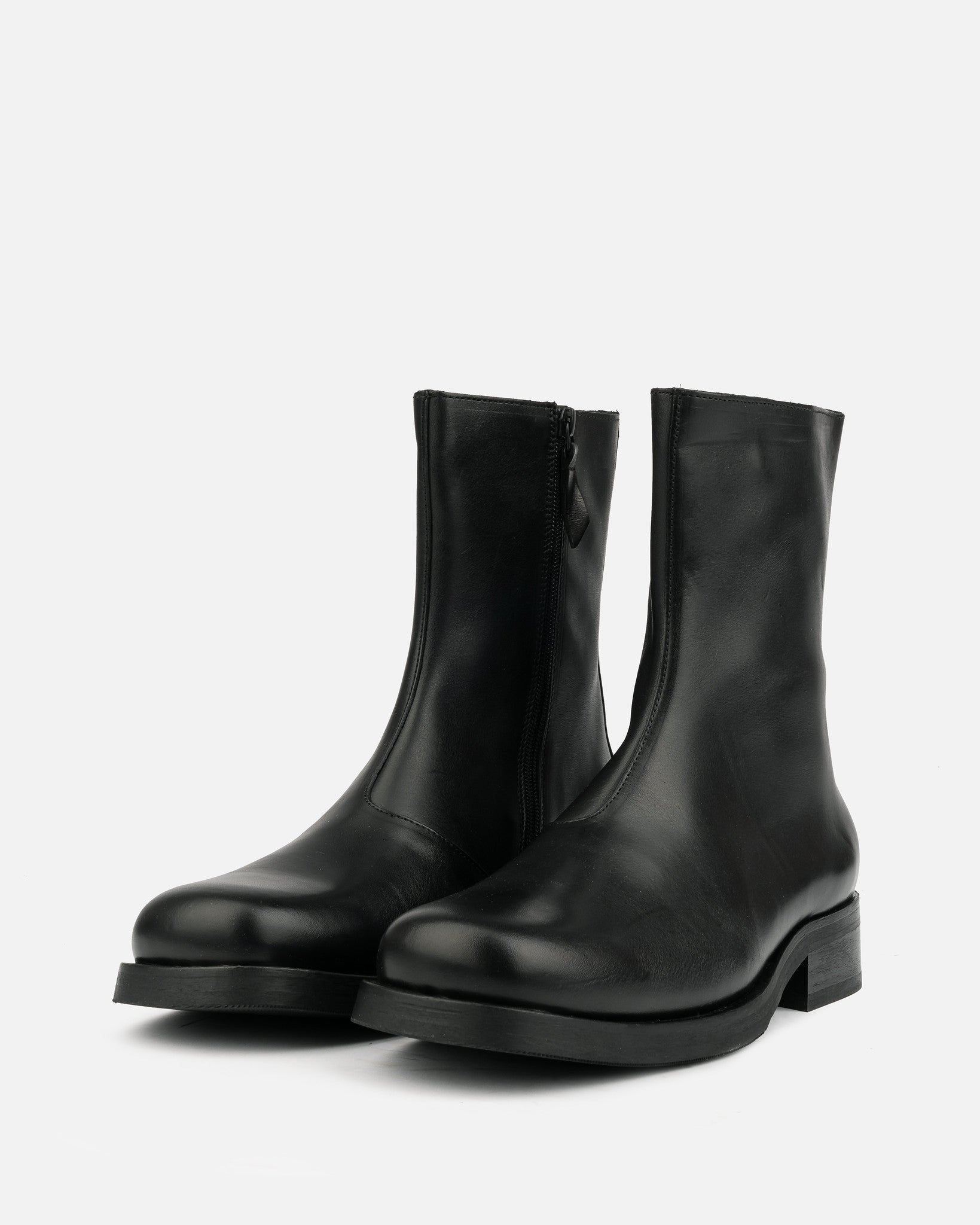 Camion Boot in Black – SVRN