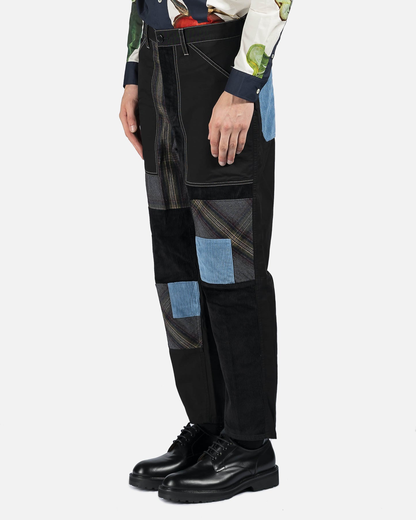 JW Anderson Men's Pants Cropped Patchwork Fatigue Trousers in Black