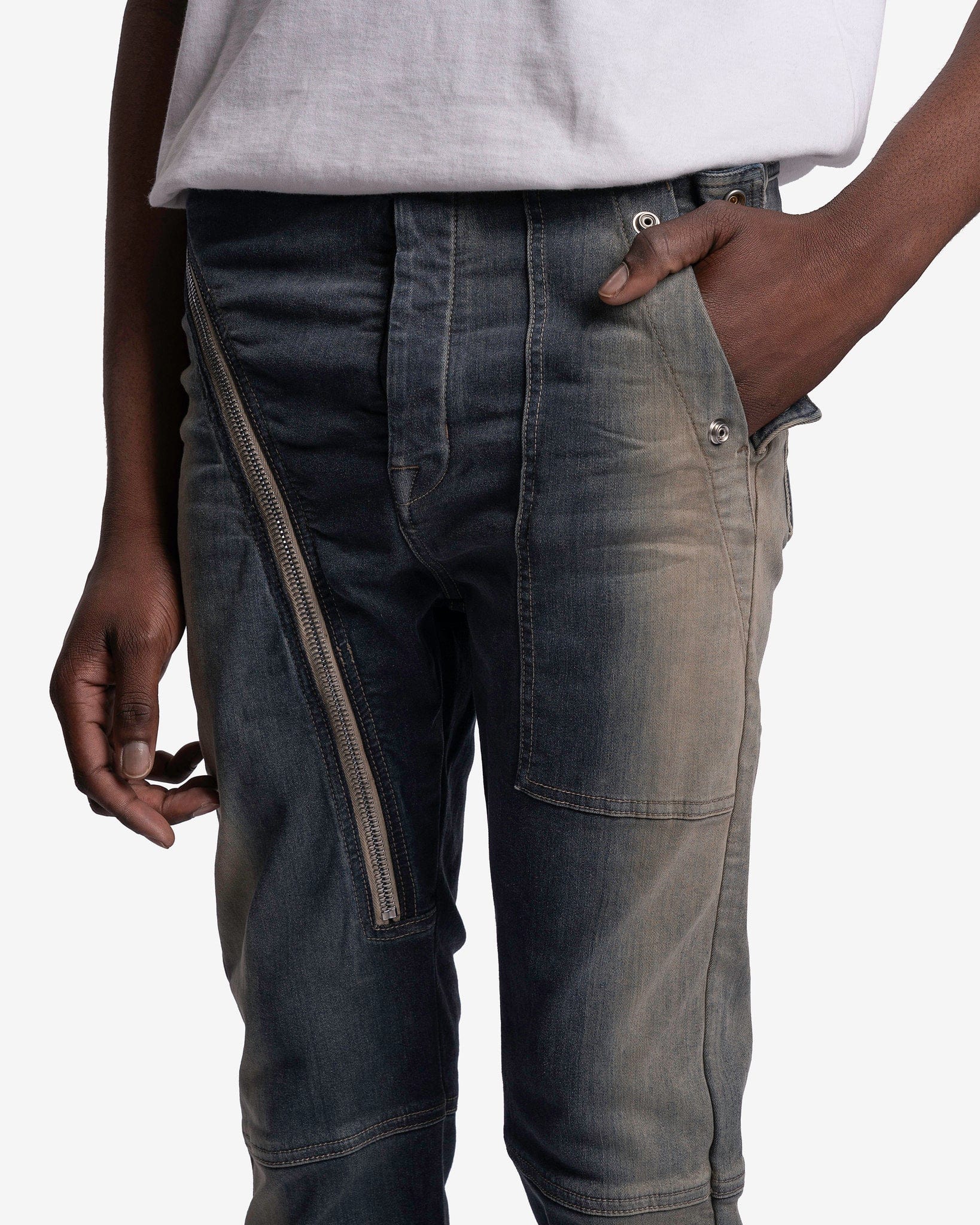 Denim Aircut Joggers in Mineral Pearl Degrade – SVRN