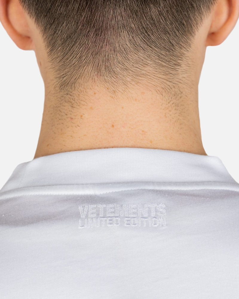 VETEMENTS Men's T-Shirts Devil Does Wear VETEMENTS T-Shirt in White