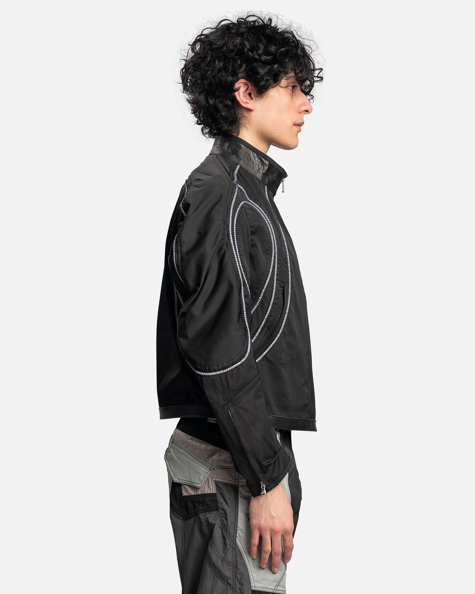 Diffraction Hunter Jacket in Black – SVRN
