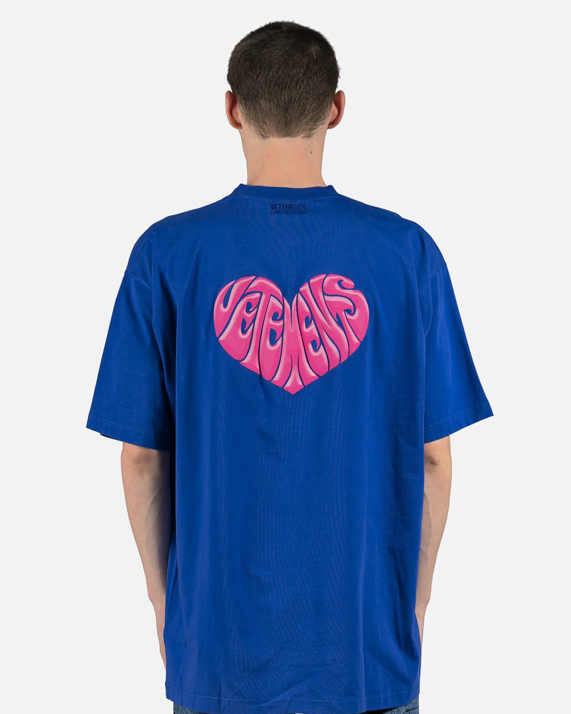 VETEMENTS Men's T-Shirts Dolphins Heart Logo Tee in Blue