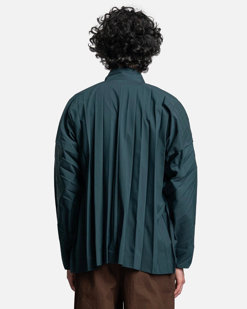 Homme Plissé Issey Miyake Men's Jackets Edge Coat in Green