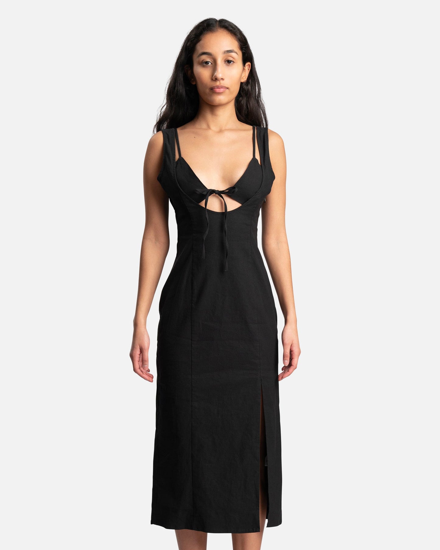 Endy Fitted Midi Dress in Black SVRN Endy Fitted Midi Dress in Black SVRN