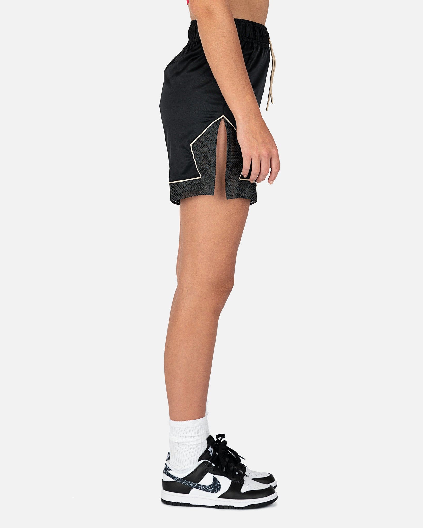 JORDAN Women Shorts Essential Diamond Jersey Shorts in Black/Dark Smoke