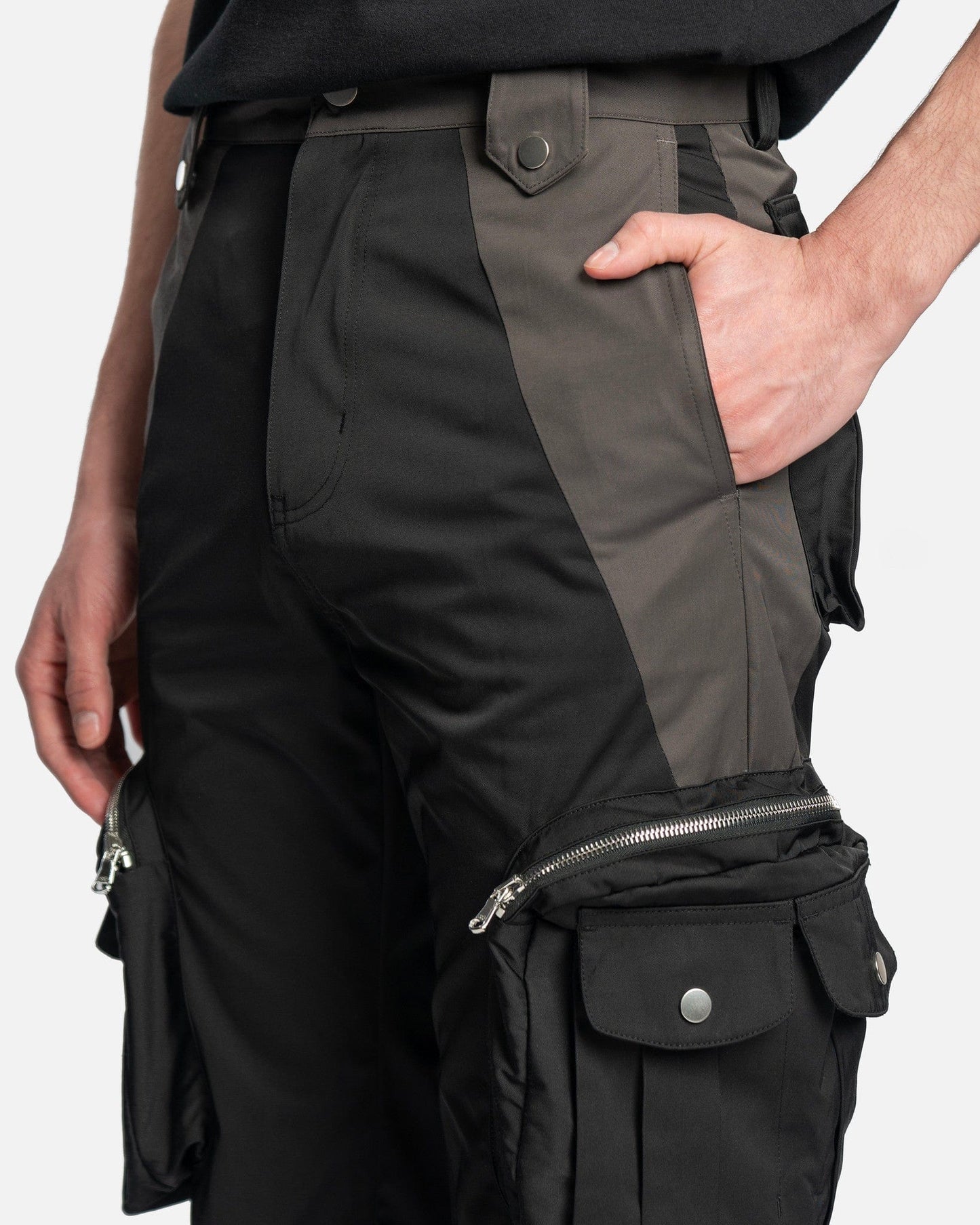 FFFPOSTALSERVICE Men's Pants Flare Cargo V 2.5 in Black/Grey