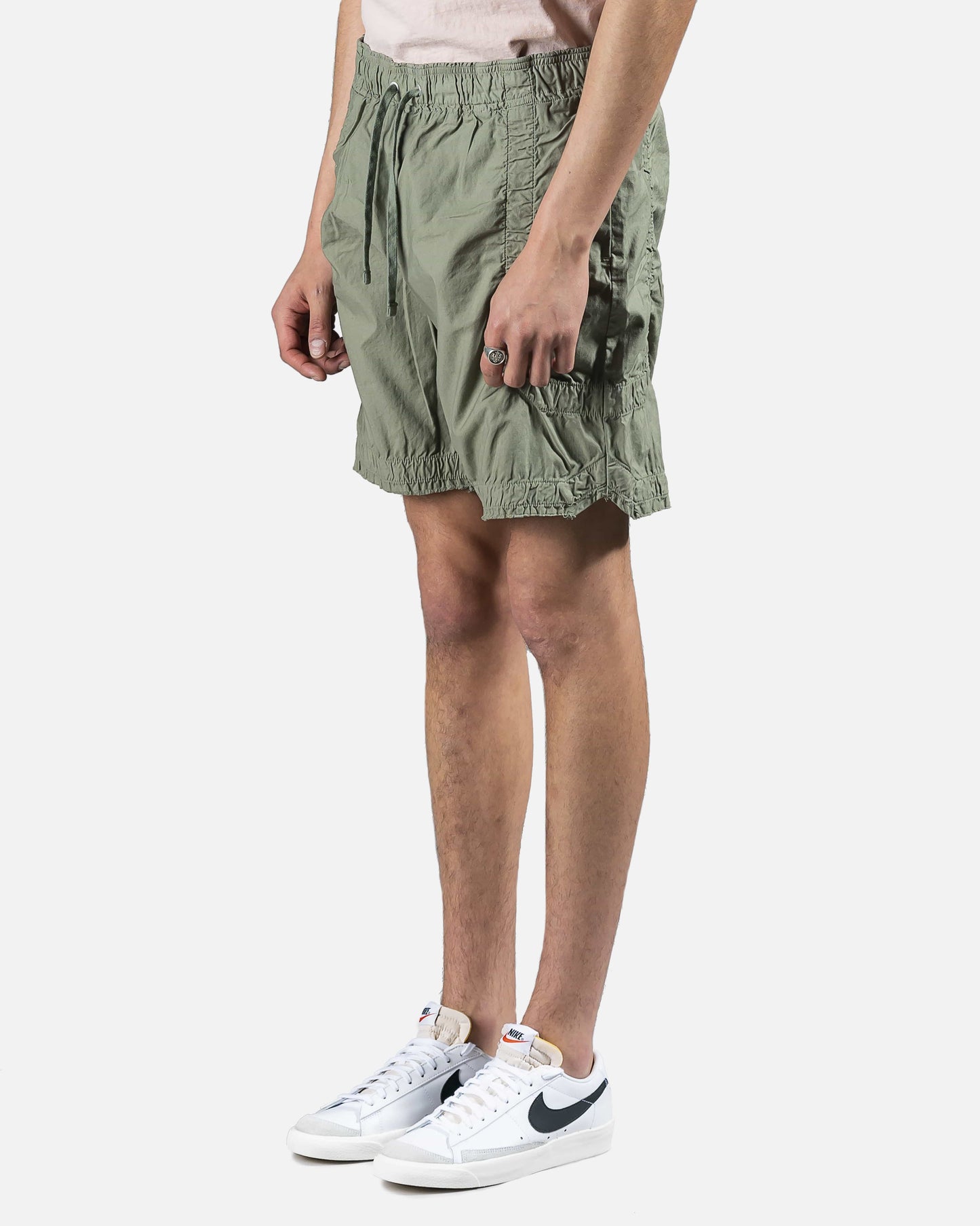 John Elliott Men's Pants Frame Cargo Shorts in Olive