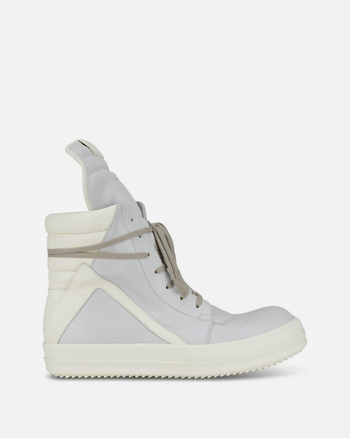 Geobasket in Oyster/Milk – SVRN