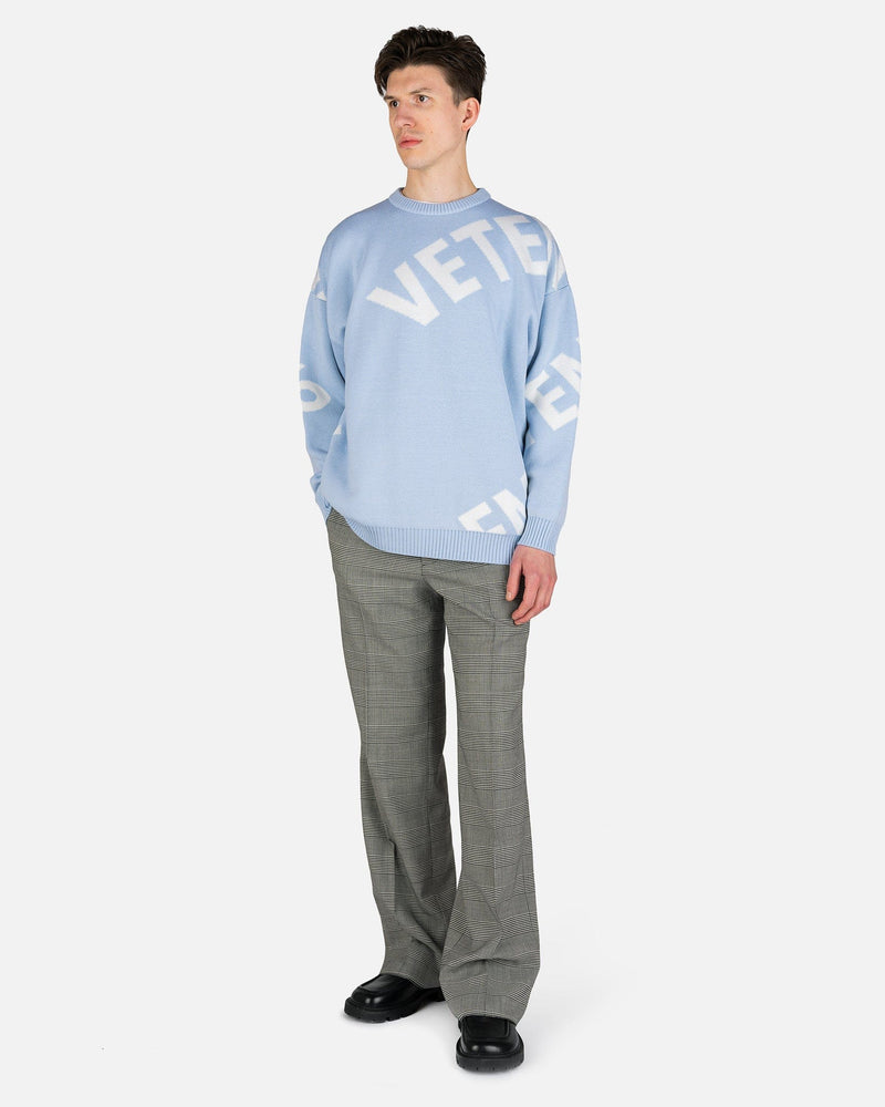 VETEMENTS Men's Sweatshirts Giant Logo Knitted Jumper in Baby Blue