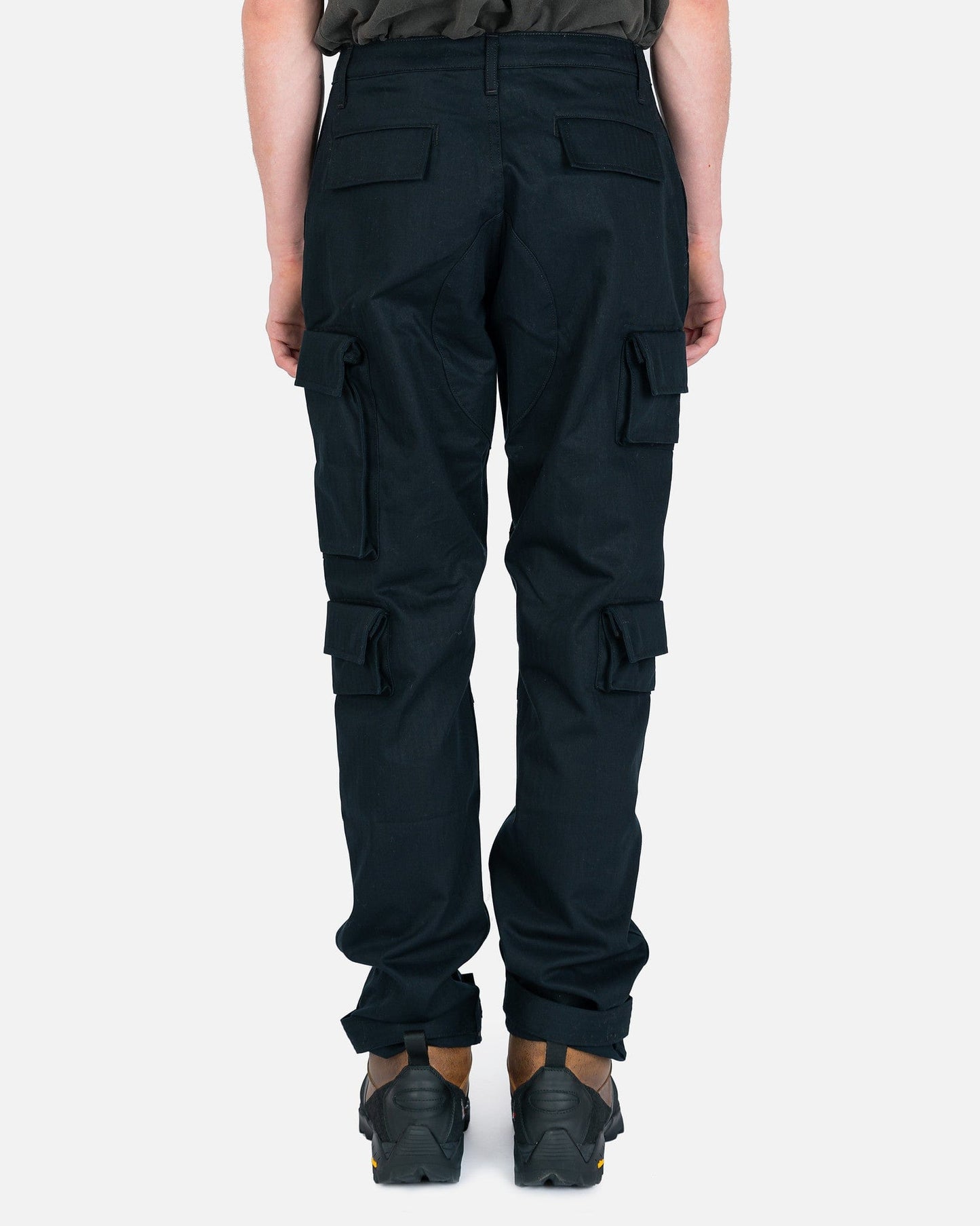 Reese Cooper Men's Pants Herringbone Cotton Cargo Pant in Black
