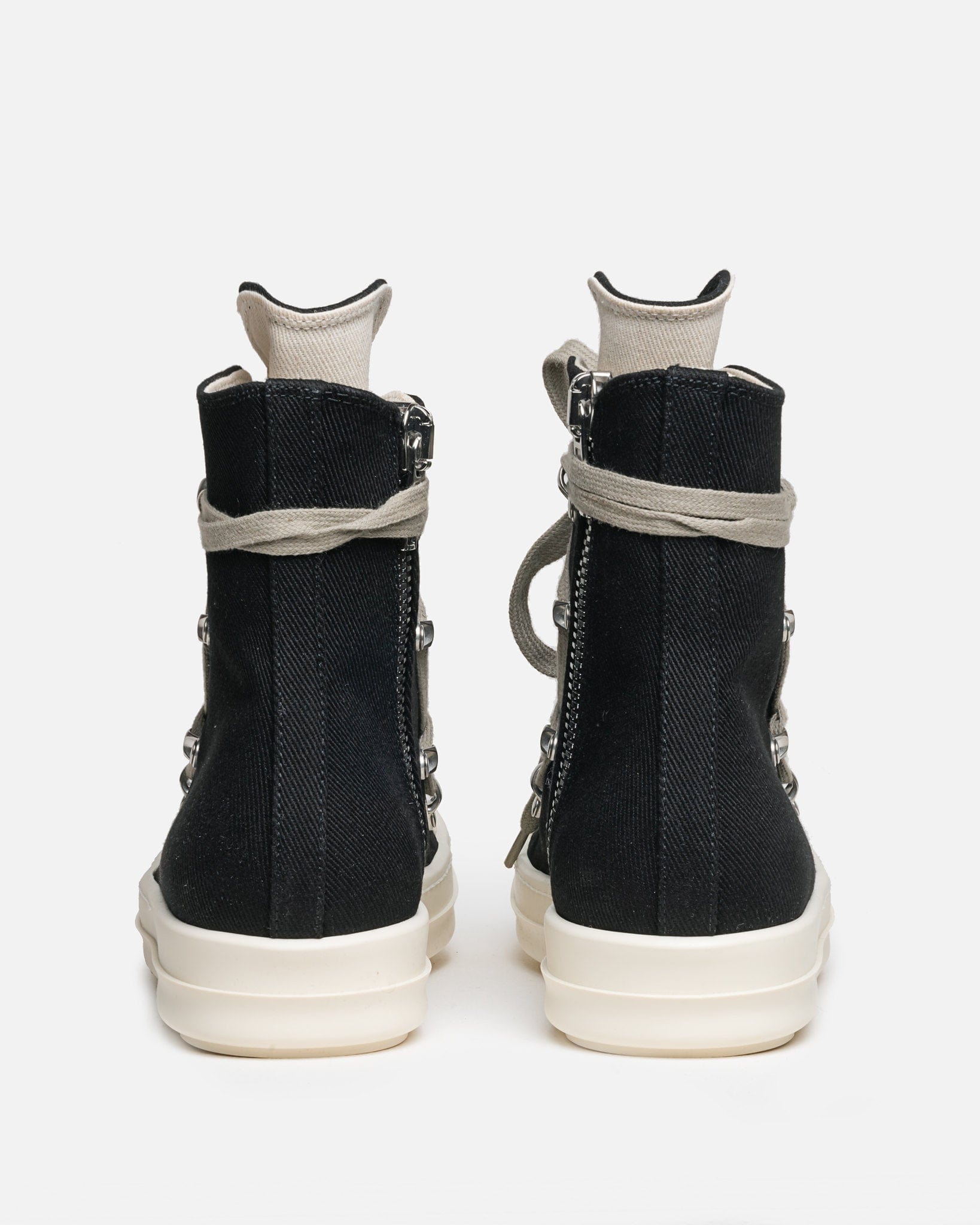 Hexa Sneaker in Black/Milk – SVRN