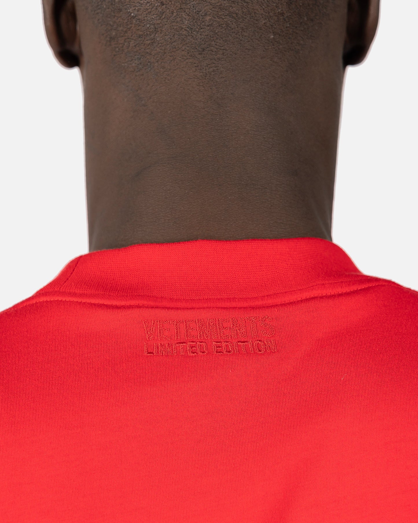 VETEMENTS Men's T-Shirts Hotter Than Your Ex T-Shirt in Red