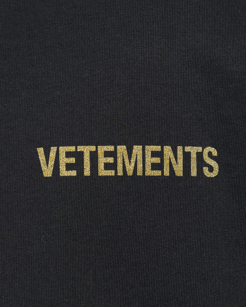 VETEMENTS Men's T-Shirts Iconic Logo Tee in Black