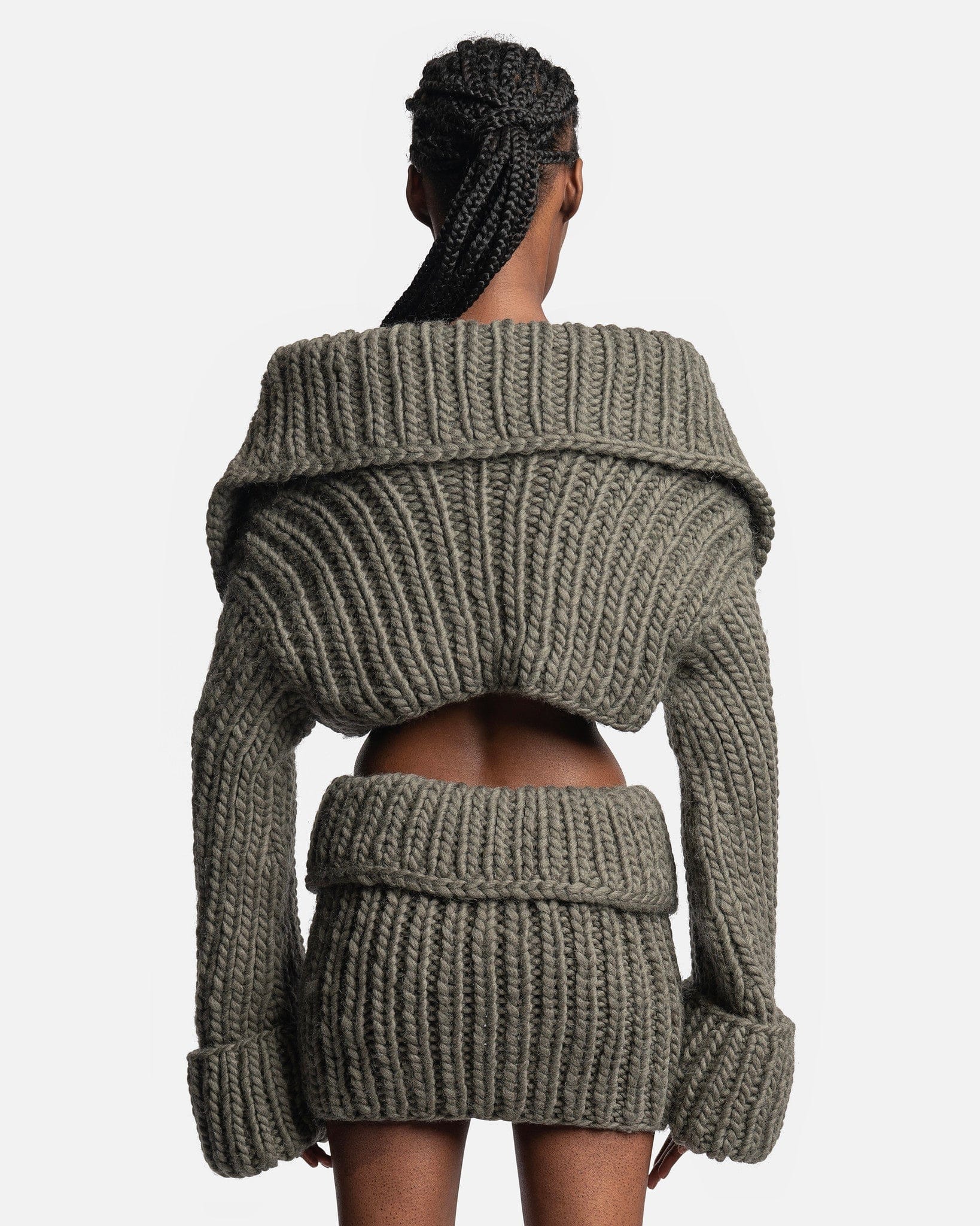 25FW コブニット Knitted Cropped Cardigan in Dark Green – SVRN