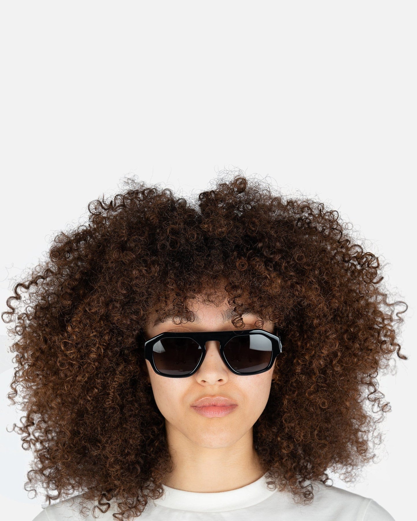 FLATLIST EYEWEAR Eyewear Lefty in Solid Black/Solid Black Lens