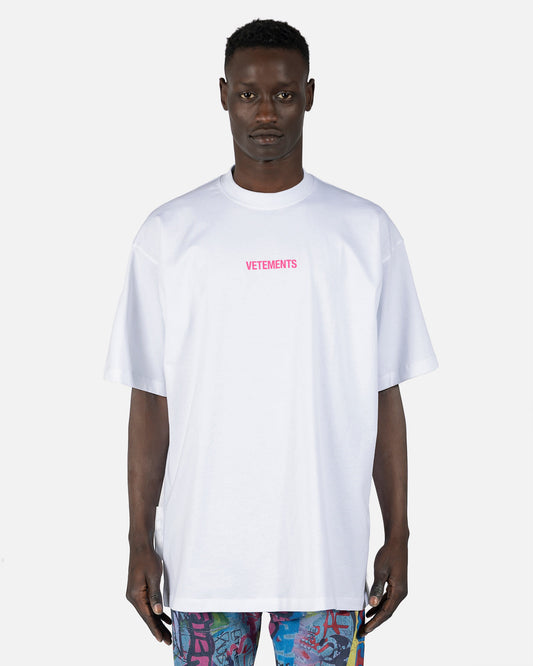 VETEMENTS Men's T-Shirts Logo Label T-Shirt in White
