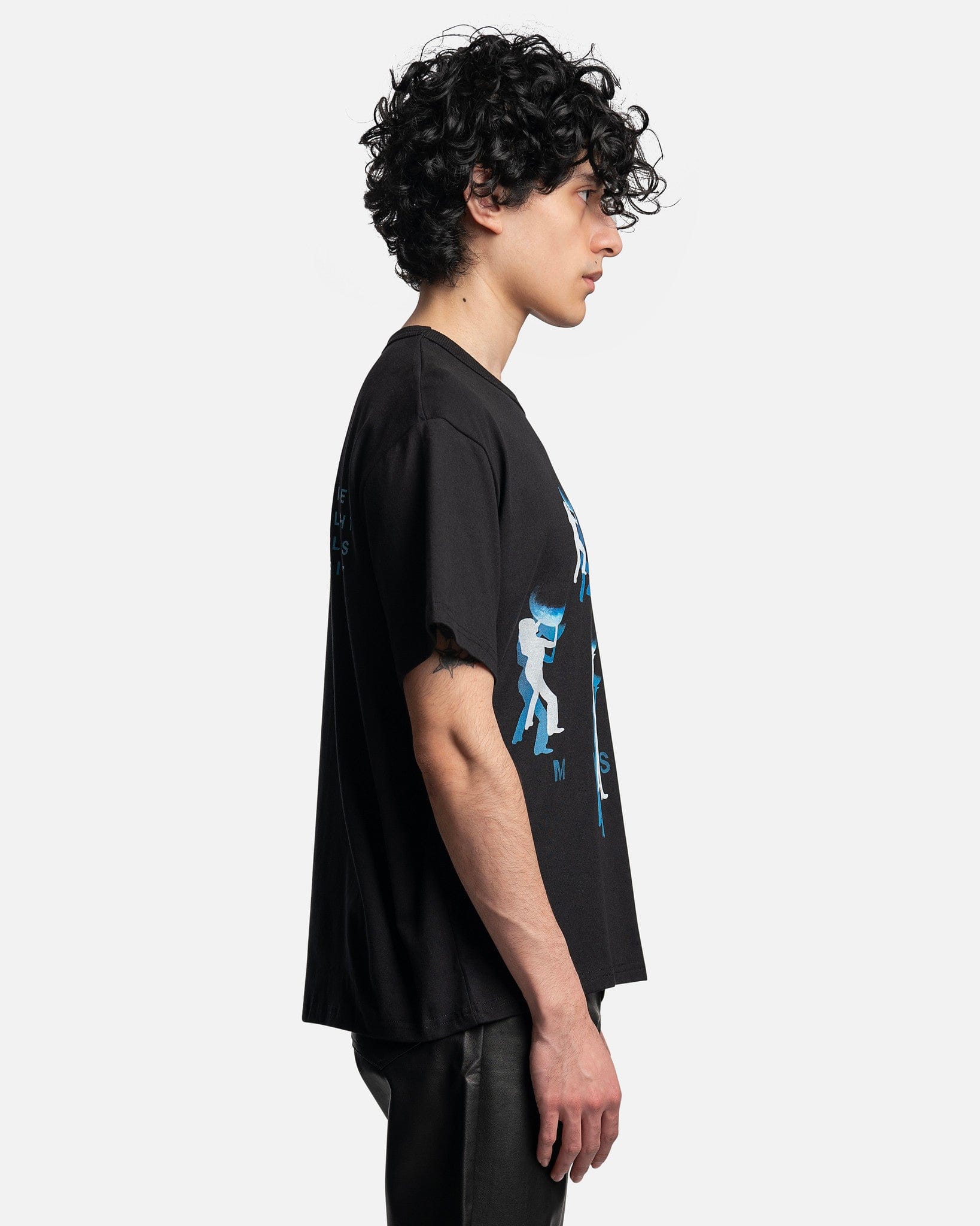 Moon Dance T-Shirt in Black – SVRN