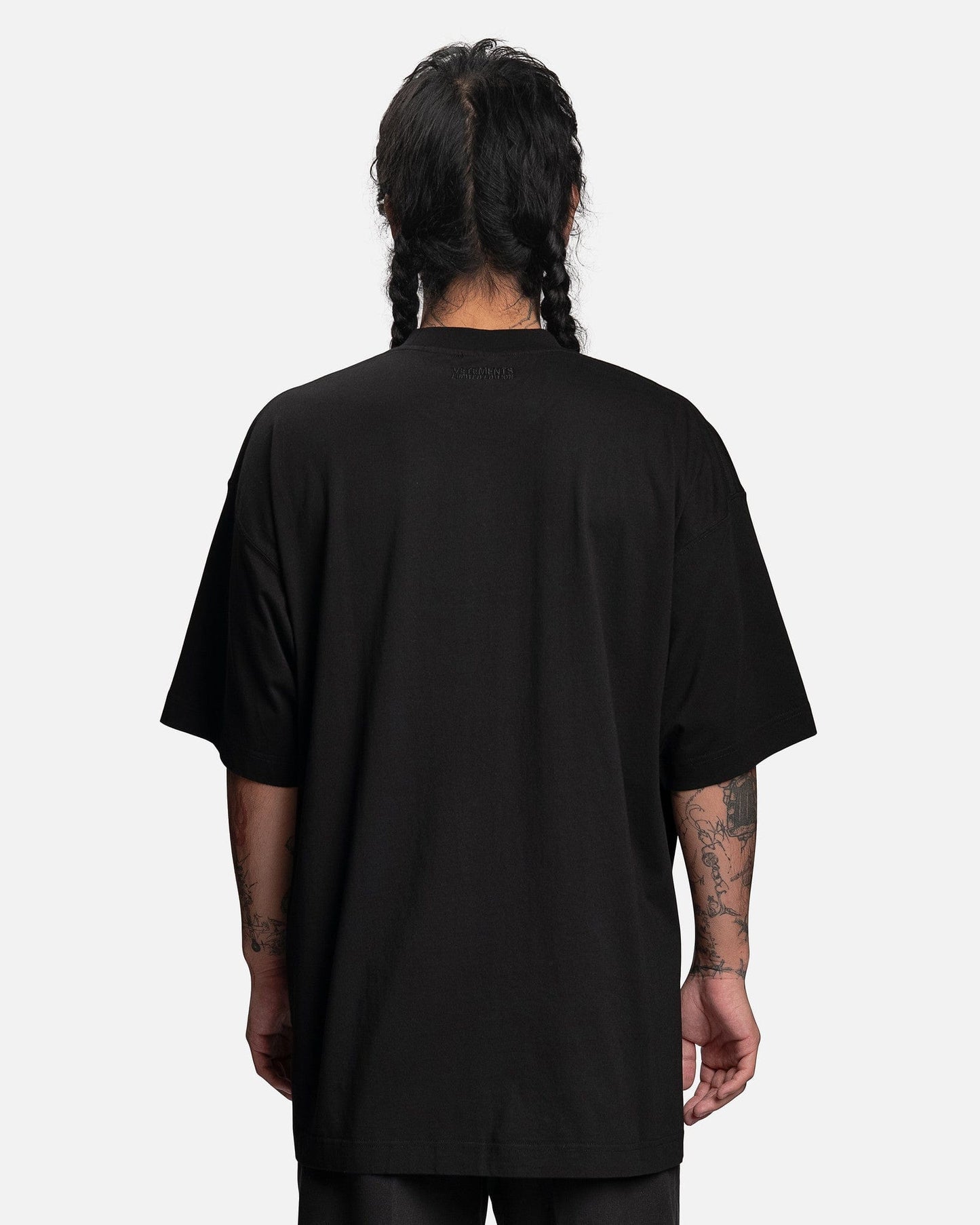 VETEMENTS Motocross Embroidered Logo T-Shirt in Black