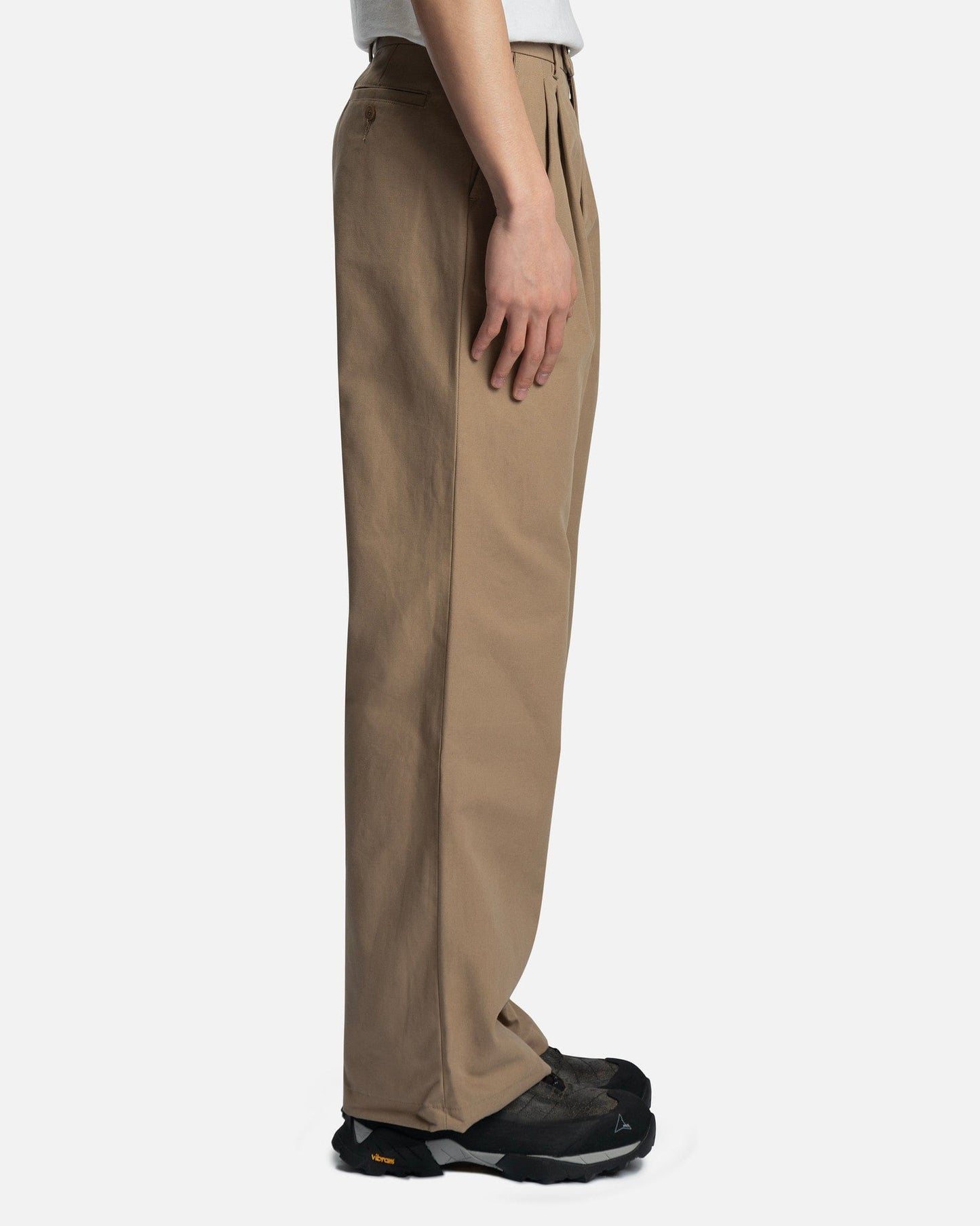Reese Cooper Men's Pants Oat Grass Embroidered Pleated Pant in Khaki