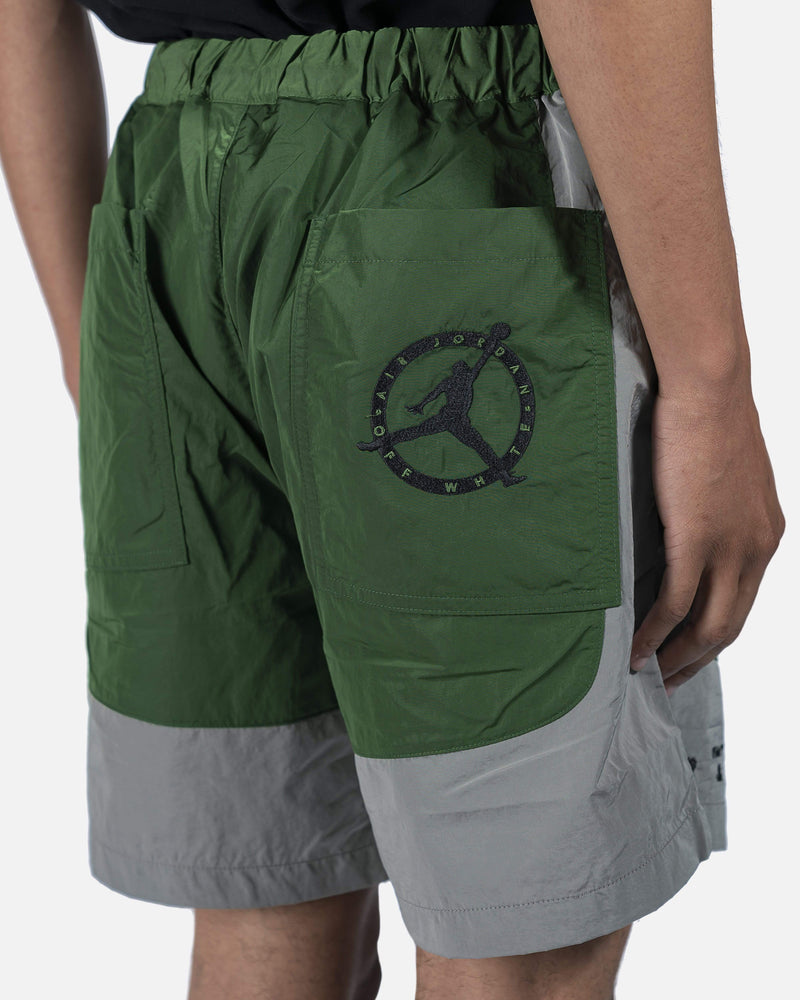 JORDAN Men's Shorts Off-White Shorts in Green