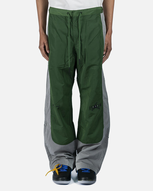 JORDAN Men's Pants Off-White Track Pant in Green