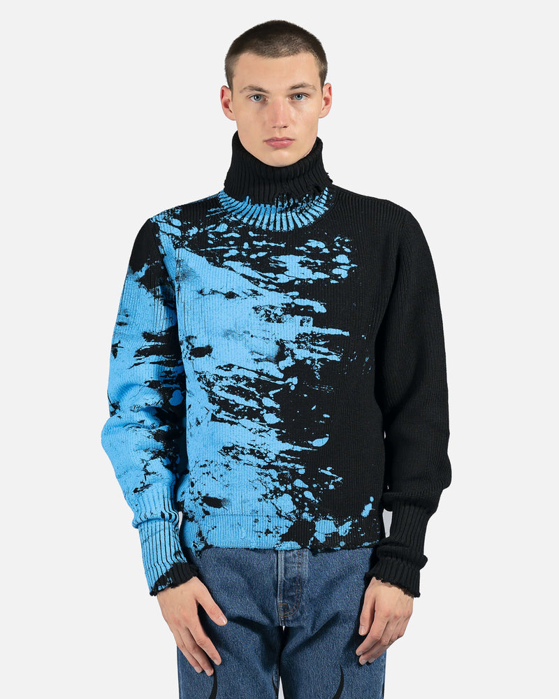 VETEMENTS mens sweater Paint Destroyed Logo Turtleneck in Black/Blue